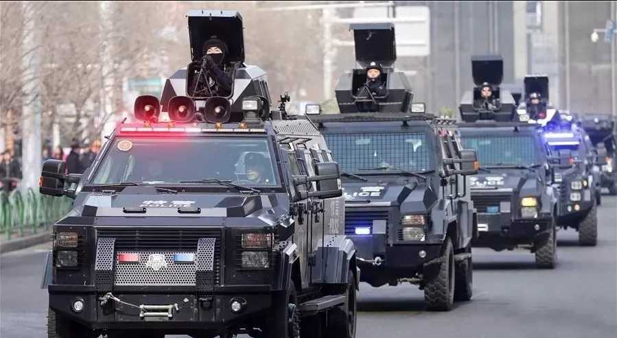 無線對講|無線對講系統(tǒng)|無線對講系統(tǒng)方案報價|無線對講系統(tǒng)解決方案|摩托羅拉無線對講系統(tǒng)|海能達無線對講系統(tǒng)|建伍無線對講系統(tǒng)|發(fā)射合路器|接收分路器|干線放大器|光纖直放站|暢博通信